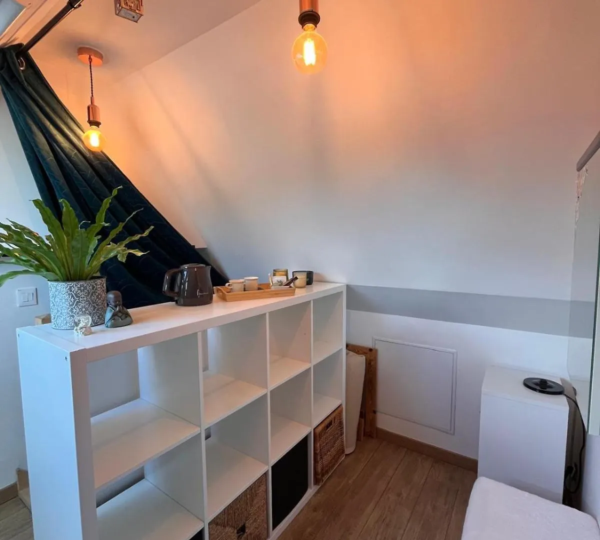 Apartmán Chambre 2Eme Etage Avec Bureau, Wc Et Lavabo Prive, Au Calme En Impasse, Bourg 300M Et Bras De Mer 1Km! Crach 0*,
