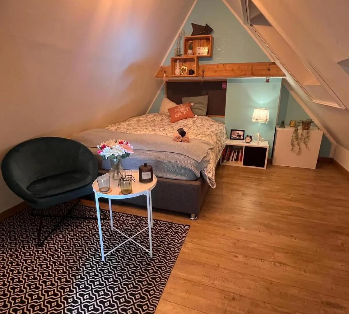 Apartmán Chambre 2Eme Etage Avec Bureau, Wc Et Lavabo Prive, Au Calme En Impasse, Bourg 300M Et Bras De Mer 1Km! Crach
